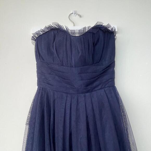 Vera Wang Maids Strapless Gown long in Blue size 2 - Picture 2 of 9